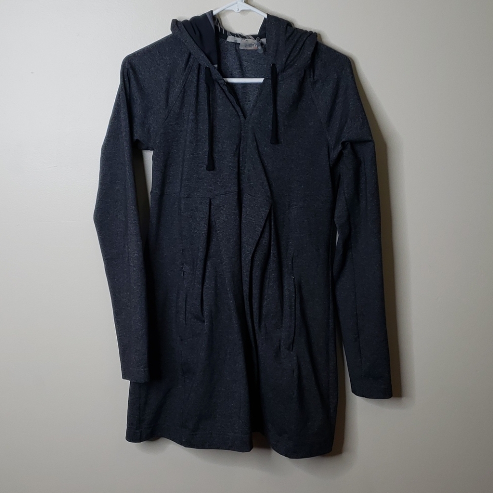 Athleta Babydoll pullover Jacket